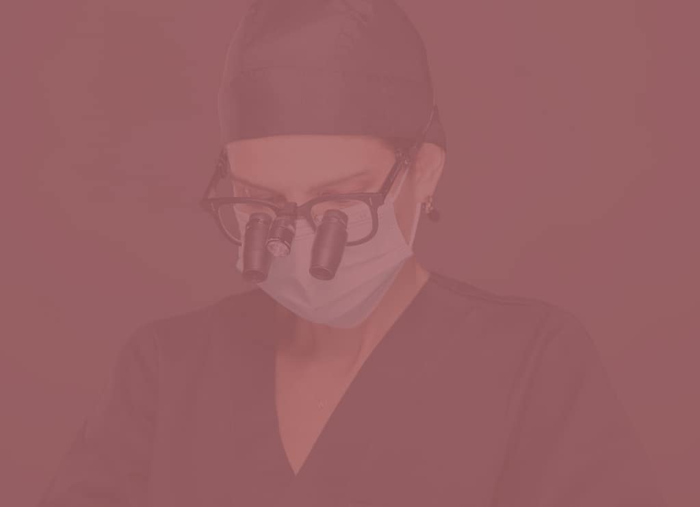 dra carolina baptista - Especialista em Cirurgia da Mão e Microcirurgia